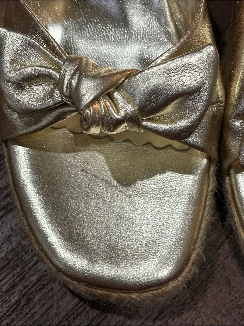Lilly Pulitzer gold wedge espadrilles featuring a bow detail size 7.5